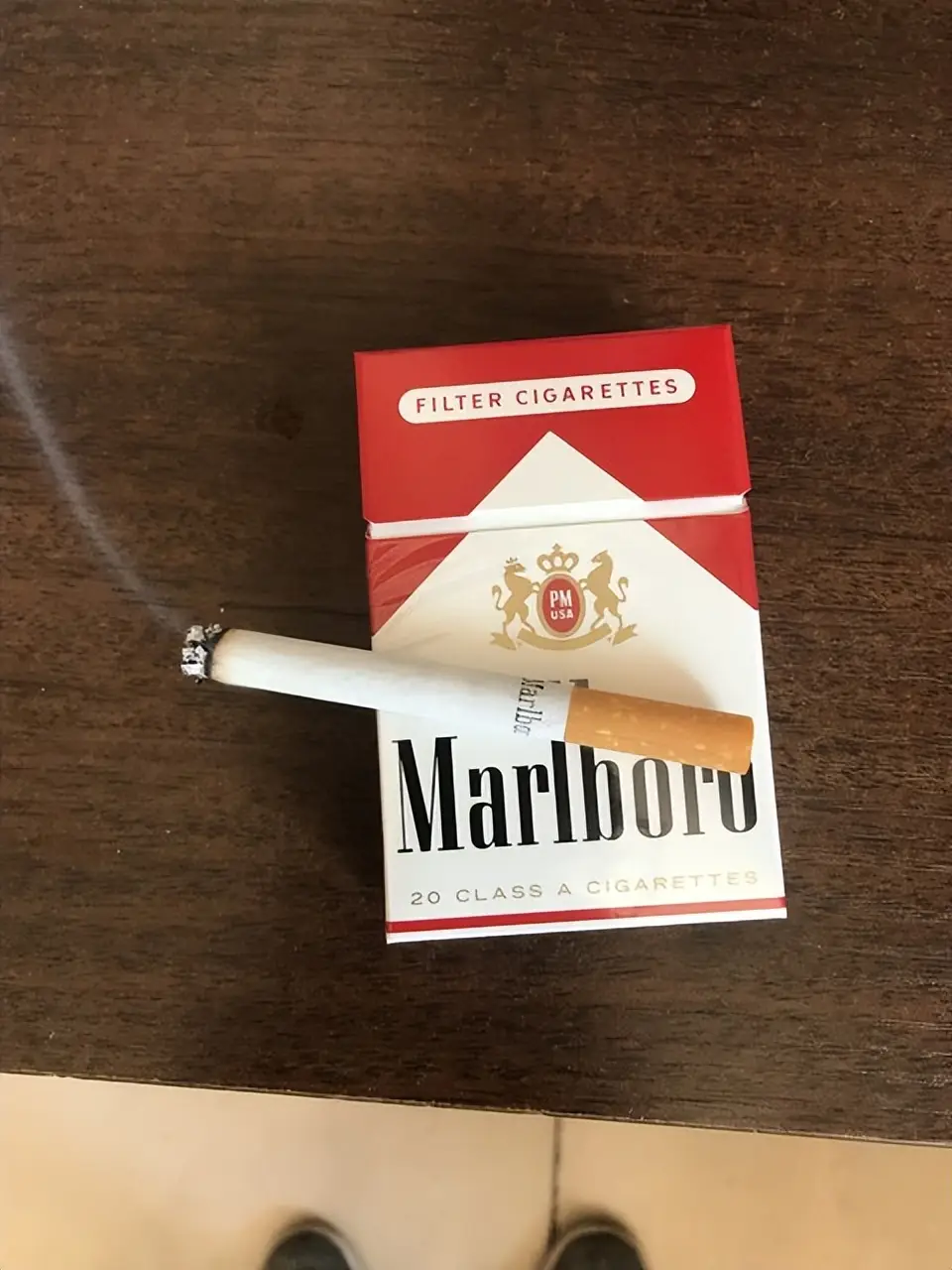香烟红梅王_香烟红梅真实图片_红梅香烟